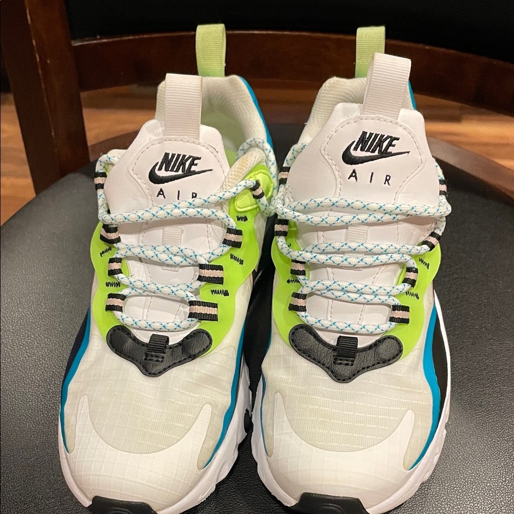 Nike Kids Sneakers - White, Green, and Blue